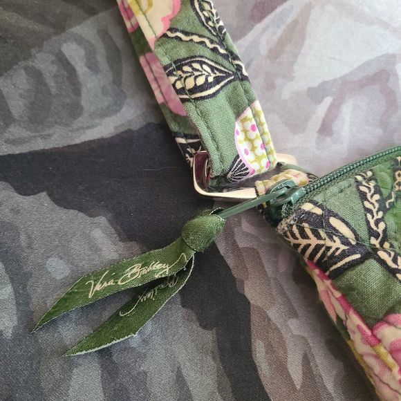 Vera Bradley Purse - Picture 2 of 6